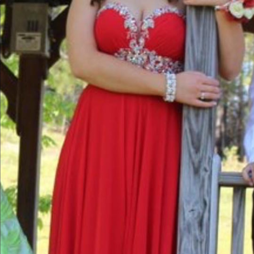 Shail K prom dress